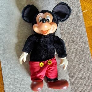 VTG ‘74-‘78 Mickey Mouse Disney doll, vinyl face hands feet Knickerbocker Toy Co
